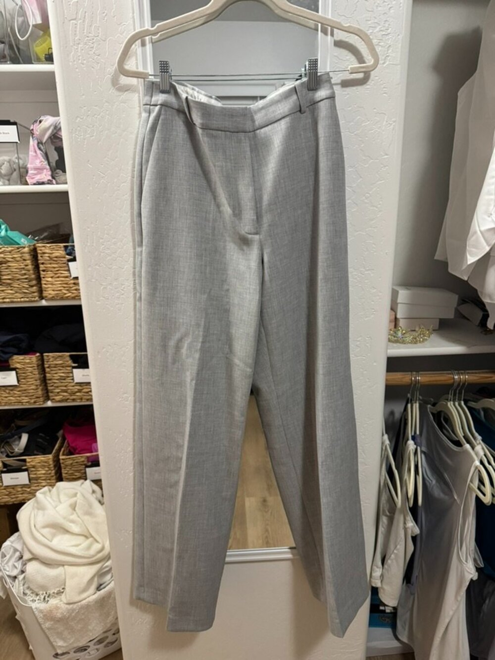 Babaton Aritzia Grey Trousers High Waist Tailored Pleated Size 10